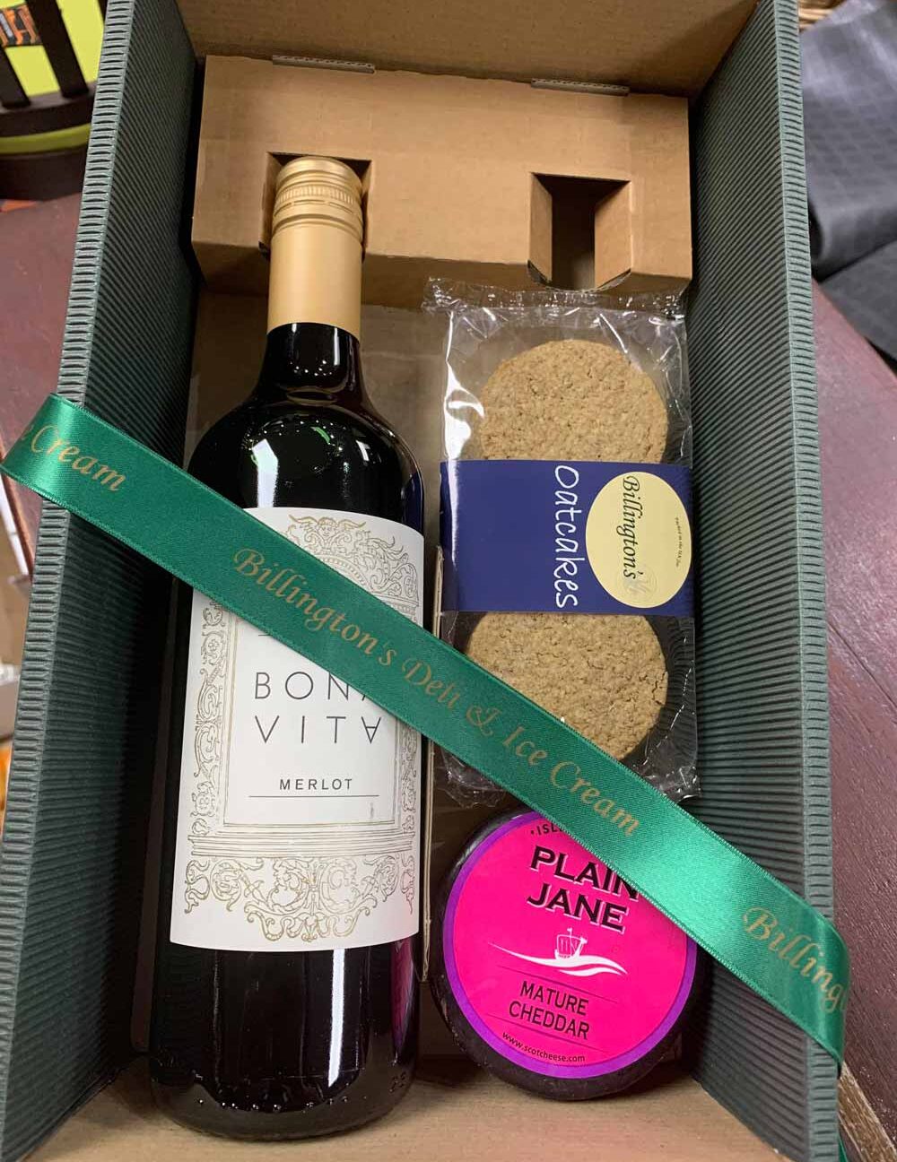 Cheese, Wine & Oatcake Box