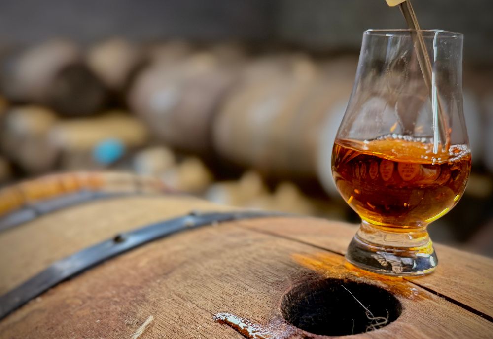 Raer Single Malt Scotch Whisky - The Inaugural Release - Image 3